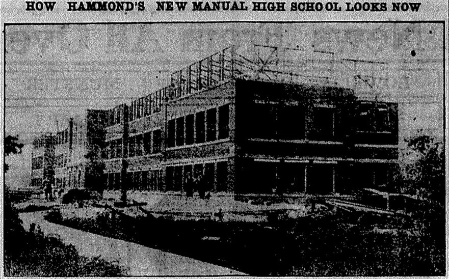 Building under construction, 1916