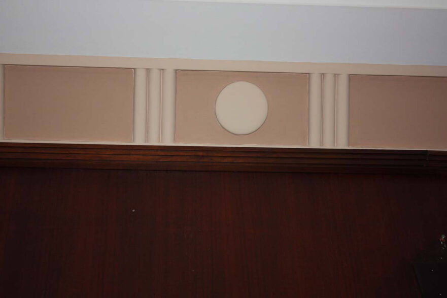 Plaster ceiling molding in Mayor’s conference room, note the 3 bars and dot design.