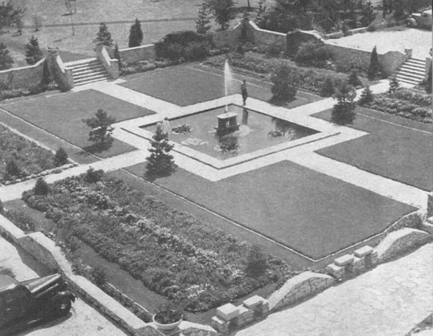 City Hall Park 1942