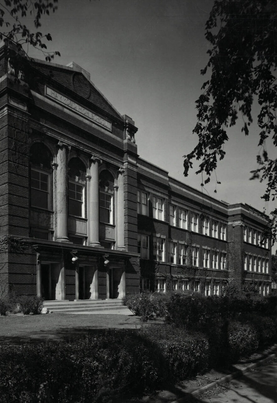 Front view, highlighting columns, 1965